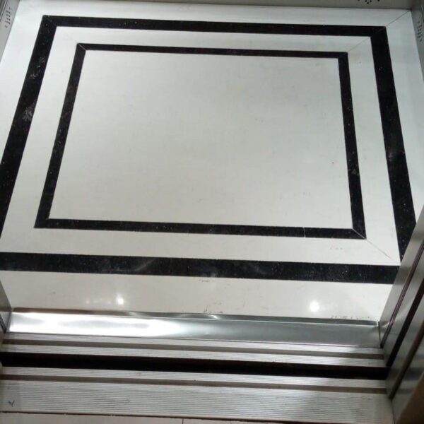 ذا وايت لإعمال الكوريان ( الرخام الصناعي ) لدينا أجود أنواع الكوريان والكومبكت